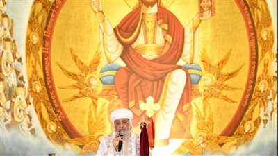 البابا تواضروس يستقبل كاهن الكنيسة القبطية في الصين