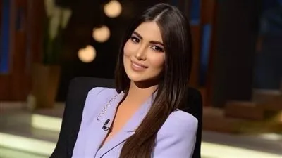 هدى الاتربي ترتدي فستان مثير في أحدث ظهور