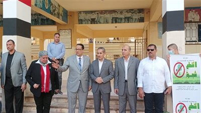 محافظ الغربية يتفقد مدرسة محمد فريد الإعدادية في أول أيام الدراسة