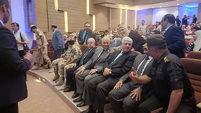 وزير التعليم العالي يوضح تفاصيل النظام الدراسي بالجامعة الأهلية بالعبور 