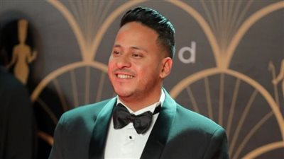 كريم عفيفي يروج لشخصيته بنشر الإعلان الأول لمسلسل 