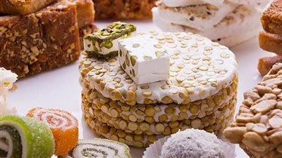 ما لا تعرفه عن حلاوة المولد.. صنعها الفاطميون من 1000 عام لأهداف سياسية وسبب تسميتها بـ 