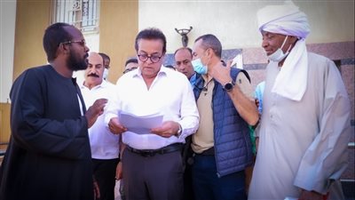 وزير الصحة يتفقد مشروع إنشاء وتطوير 