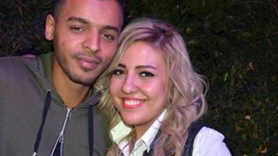 أوكا يتغازل في زوجته مي كساب بعد ما استعان بها في كليبه الجديد 