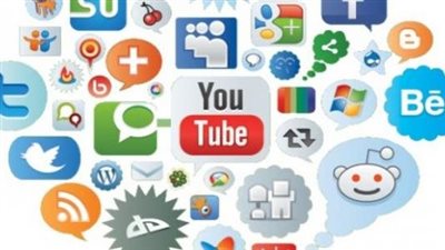 خبير: 8 ساعات متوسط ما يقضيه الإنسان على مواقع التواصل الاجتماعي يوميًا (فيديو)