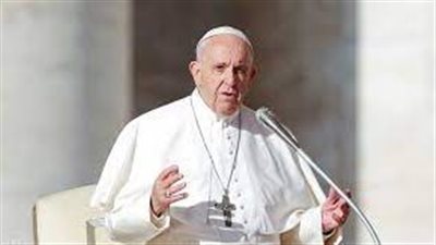 بابا الفاتيكان يطالب بوتين بوقف العنف والموت في أوكرانيا