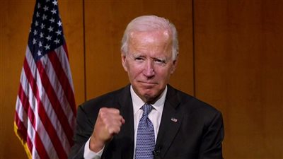 تقارير أمريكية: بايدن يعلن فرض عقوبات جديدة على صادرات الصين