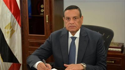 وزير التنمية المحلية يهنئ رئيس الأركان بمناسبة الذكرى 49 لانتصارات أكتوبر