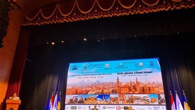 هل يمكن أن تصل مصر إلى 200 مليون سائح؟.. علماء بجامعة مصر يجيبون 