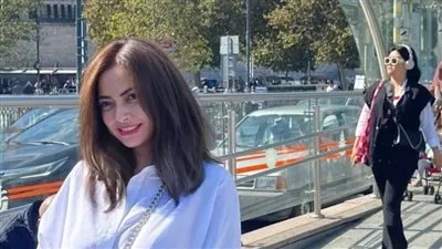 من داخل سيارتها.. داليا مصطفى تخطف أنظار جمهورها