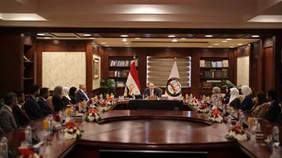 في ختام دورته التدريبية بالقاهرة.. النائب العام يستقبل وفد هيئة الادعاء العام بسلطنة عمان 