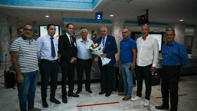 السفارة المصرية تستقبل بعثة الأهلي في تونس 