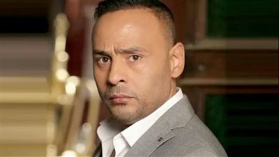 محمود عبد المغني يمازح متابعيه بهذه الطريقة 