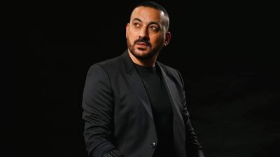 بصورة من حفل زفافه.. دياب يحتفل بعيد زواجه الرابع