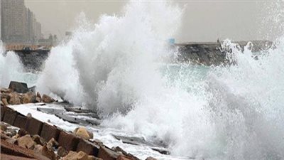 الأرصاد عن أمواج البحر المتوسط: احذروا (فيديو)