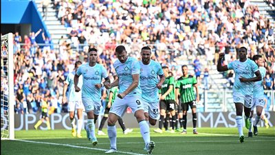 أخر تطورات مفاوضات إنتر ميلان لتجديد عقد نجم الفريق