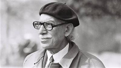 ما لا تعرفه عن رائد الكتابة المسرحية توفيق الحكيم في ذكرى ميلاده