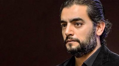 بعد احتفاله بالمولد النبوي من أمام الكعبة.. هاني سلامة يتصدر تريند 