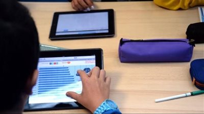 بعد توزيعه.. خطوات تفعيل التابلت للصف الأول الثانوي