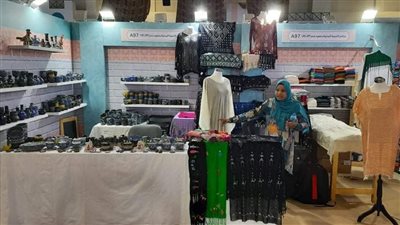 هشام آمنة: 53 من أصحاب الحرف التراثية واليدوية يشاركون بمعرض 