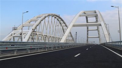 موسكو: تدمير 3 زوارق أوكرانيّة حاولت مهاجمة جسر القرم