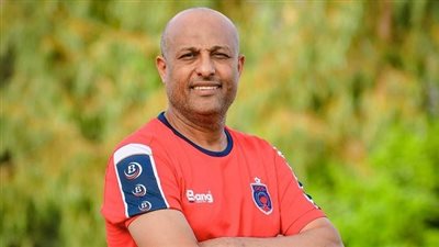 بعد توليه مسؤولية البنك الأهلي.. طارق مصطفى المدير الفني المصري رقم 14 