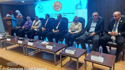 المعاهد التعليمية والقومي للبحوث يدشنان الدبلومة المهنية للأبحاث الإكلينيكية 