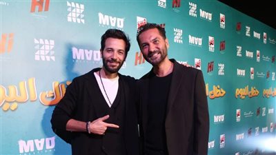 كريم قاسم على السجادة الحمراء من العرض الخاص لفيلم حظك اليوم