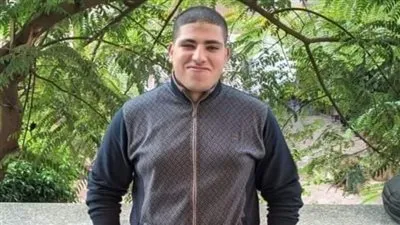 كلية الهندسة بشبرا تنعي وفاة الطالب أحمد عبدالخالق 