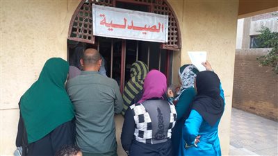 38 ندوة والكشف على ١٥٢٩ مريضًا في قافلة طبية مجانية بالدقهلية
