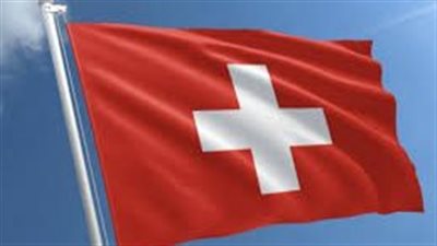 الحكومة السوسرية تقرر فرض غرامات تصل إلى 1000 فرنك لمرتدي البرقع