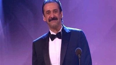 كريم عبدالعزيز 