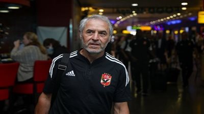 عاجل.. تعليق غريب من نجم الأهلي السابق بشأن مارسيل كولر