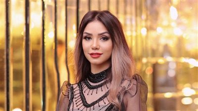 شاهد.. إيناس عزالدين تظهر رشاقتها فى أحدث جلسة تصوير