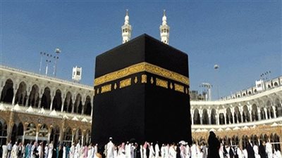 شركات السياحة تصدم المصريين بشان قيمة عمرة الـ4400 جنيه (فيديو)