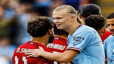 أسطورة ليفربول يفجرها: صراع محمد صلاح وهالاند سيشتعل بعد كأس العالم