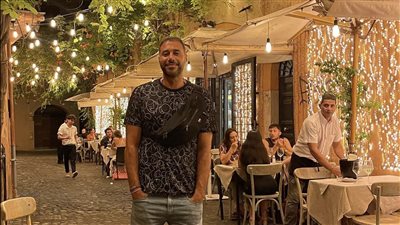 بإطلالة كاجوال.. أحمد صلاح السعدني يتألق بأحدث ظهور له 