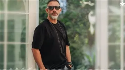 عمرو مصطفى يتصدر تريند يوتيوب بـ 