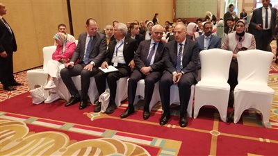 وزيرا الري والتعليم يحضران جلسة مسابقة أفضل مشروع تخرج لطلبة الكليات 