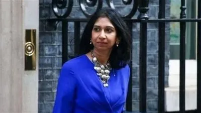 استقالة وزيرة الداخلية البريطانية من منصبها.. و