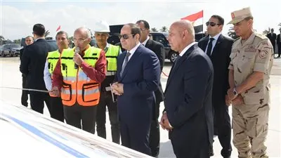 عاجل.. السيسي يتفقد أعمال تطوير الطريق الدولي الساحلي بكفر الشيخ