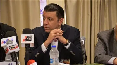 مصطفى كامل يعرض مكالمة مسجله تدين سعد المتولي بالفساد الإداري والرشوة 