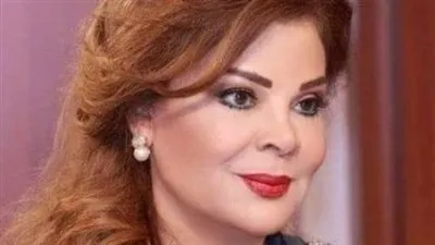 رسالة من صفاء أبو السعود للأطباء الراغبين بالسفر إلى الخارج