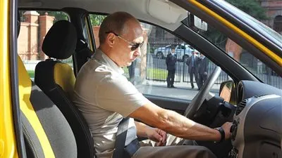 بعد استعراض قوته في القنص.. تعرف على مهارات بوتين المختلفة