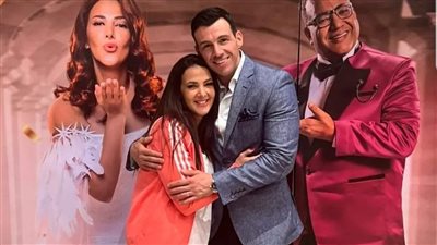 بهذه الكلمات.. رامي رضوان يدعم زوجته دنيا سمير غانم بعد عرض 