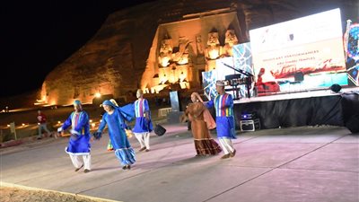 محافظ أسوان يشهد فعاليات متنوعة في ليلة تعامد الشمس بمعبد أبو سمبل