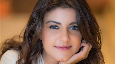 ياسمين على: تحمست لغناء تتر 