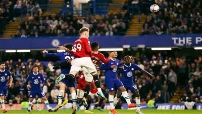من أنياب تشيلسي.. مانشستر يونايتد يخطف تعادل قاتل في الثواني الأخيرة