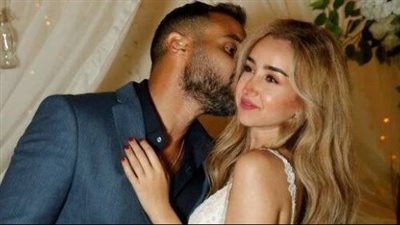 ليست المرة الأولى.. هنا الزاهد تقدم الدعم الكامل لزوجها أحمد فهمي بشكل دائم