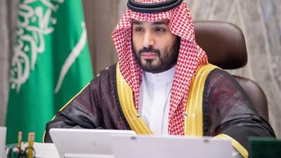 ولي العهد يستقبل لاعبي المنتخب السعودي الأول لكرة القدم وأعضاء الجهازين الفني والإداري